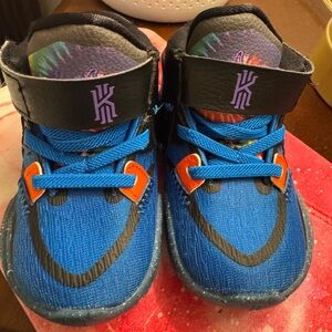 DM3896-410] Toddlers Nike KYRIE INFINITY SE (TD) 'TIE-DYE'